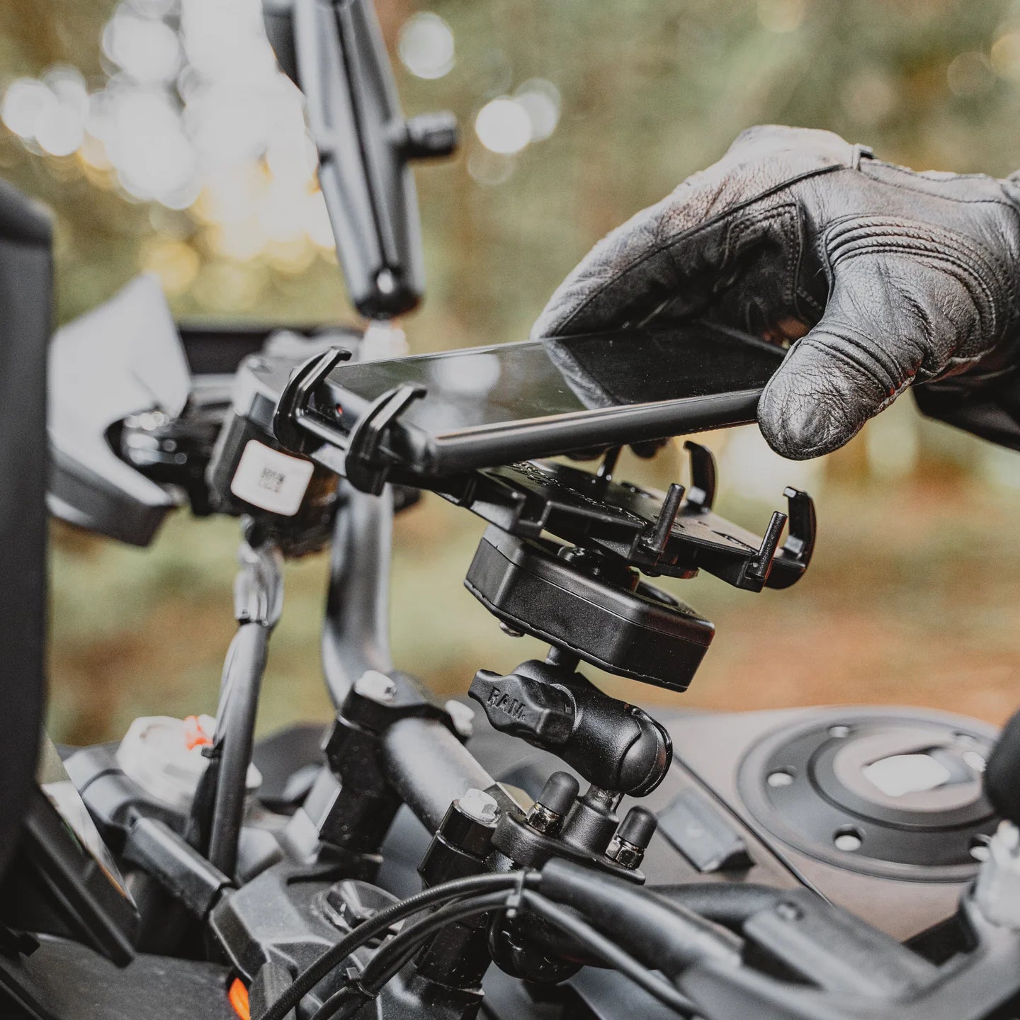 RAM® Quick-Grip™ XL Phone Holder with Vibe-Safe™ Adapter & Ball - RAM-HOL-PD4-462B