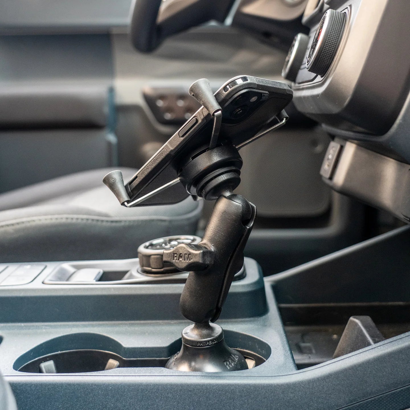 RAM® Rotating X-Grip® Large Phone Holder with Ball - B Size - RAM-HOL-UN10BRU