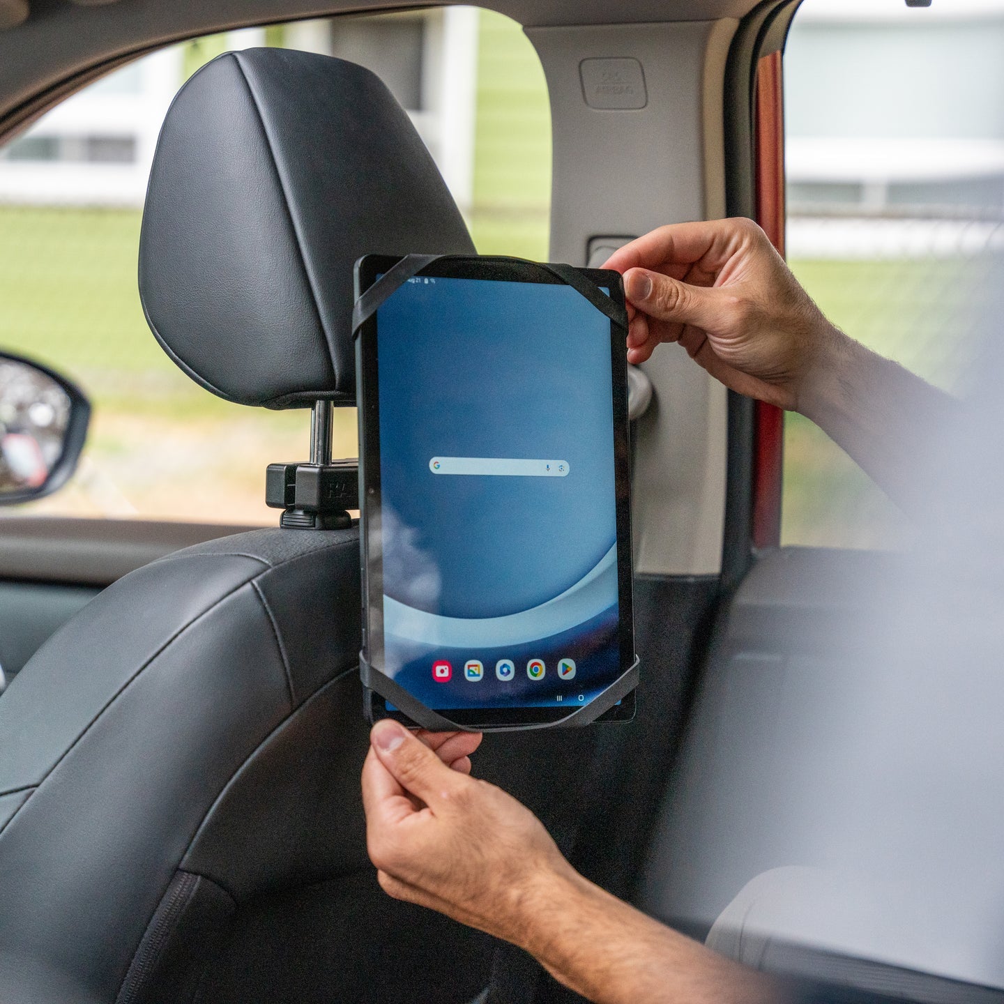 RAM® Universal Headrest Tablet Mount for 7"-13" Tablets - RAP-469-TU