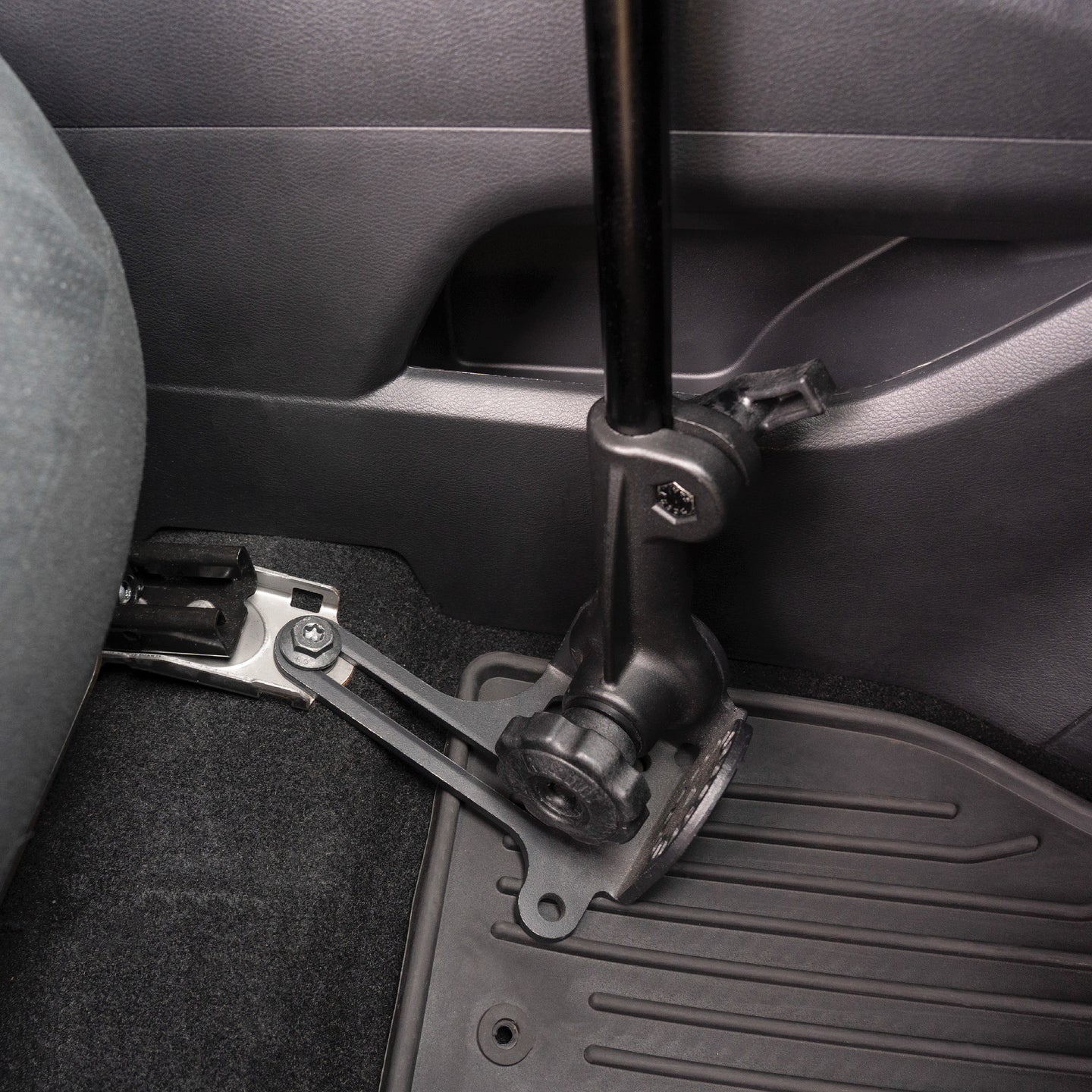 RAM® Pod HD™ 24" Vehicle Mount with RAM® X-Grip® for 7"-8" Tablets - RAM-316-HD-UN8U