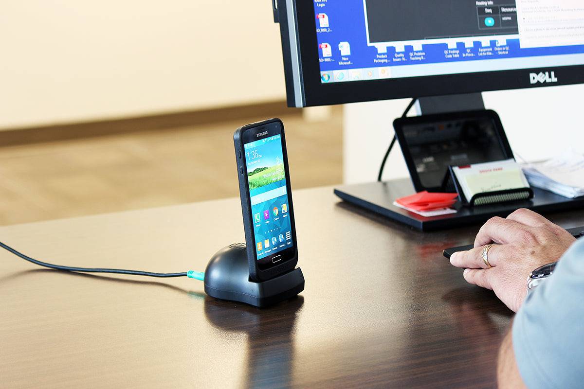 RAM Desktop Dock with GDS Technology™ for IntelliSkin® Products - RAM-GDS-DOCK-D2U - OC Mounts