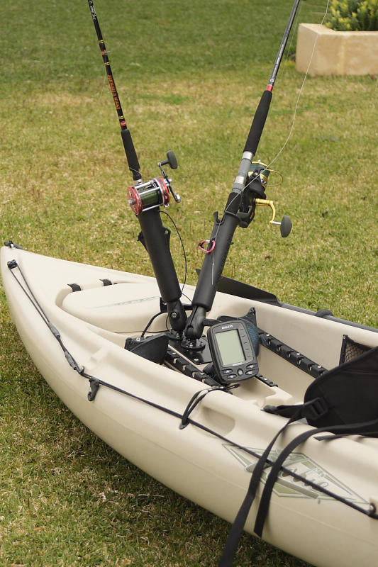 RAM-TUBE™ 2008 Fishing Rod Holder with Round Flat Surface Base - RAP-119U