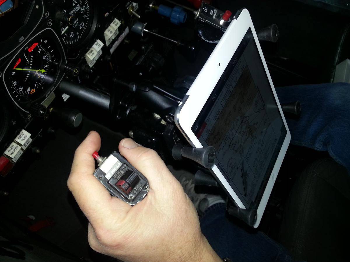 RAM® X-Grip® Mount with Yoke Clamp Base for 7"-8" Tablets - RAM-B-121-UN8U - OC Mounts