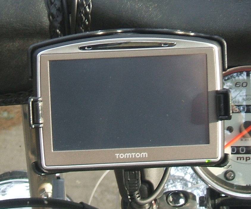 RAM® EZ-Roll'r™ Cradle for TomTom GO 520, 630, 720, 730, 920T + More - RAM-HOL-TO6U - OC Mounts