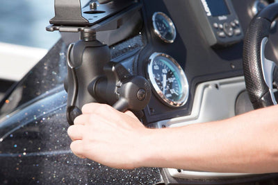 RAM® Large Marine Electronics Mount with RAM® Hi-Torq™ Wrench - RAM-D-111-C-KNOB9H - OC Mounts