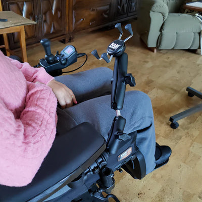 RAM® Phone Mount for Wheelchair Armrests with Quick Release & Swivel - RAP-AAPR-WCT-419-UN7U